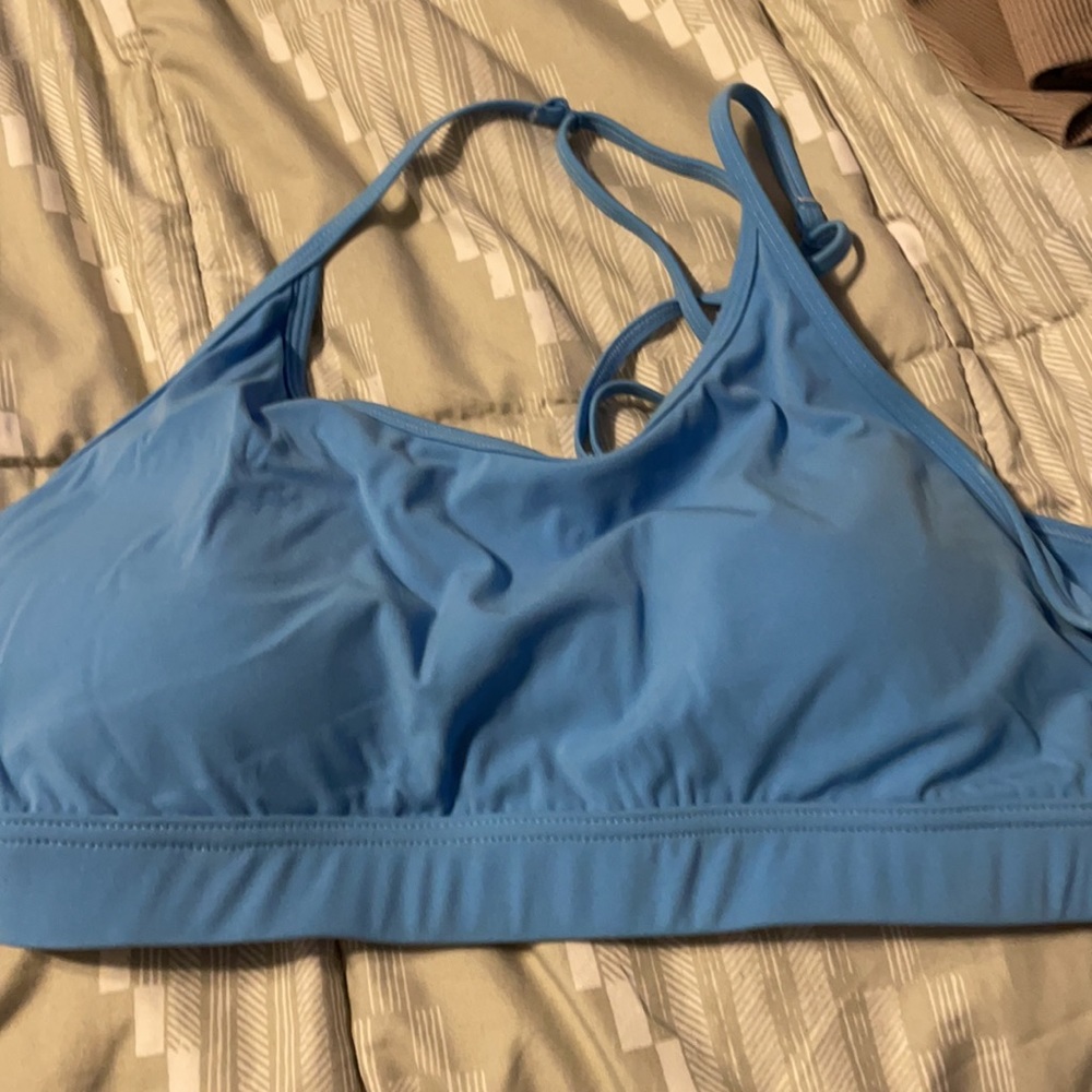 McKinley sports bra - Picture 2 of 2